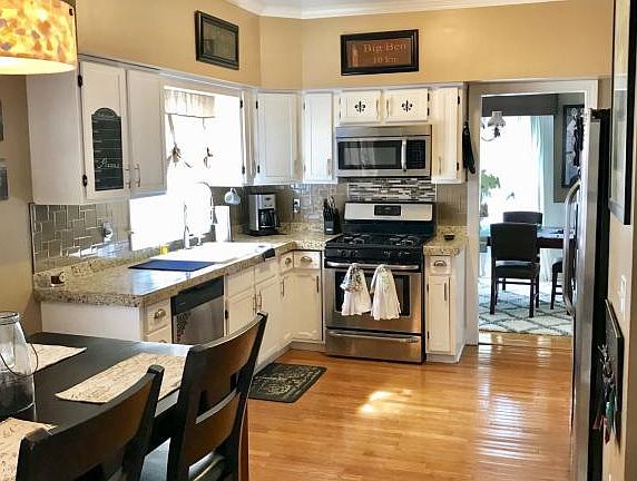 2nd image of 1011 Grace Dr