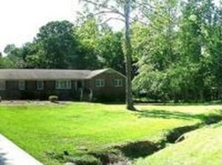 210 Woodmont Rd, Jamestown, NC 27282
