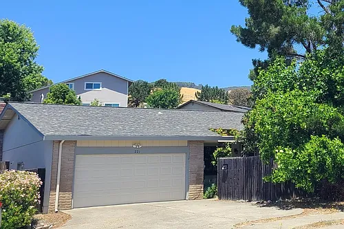 221 San Marin Dr Photo 1