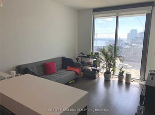 16 Bonnycastle St #1810, Toronto, ON M5A0C9