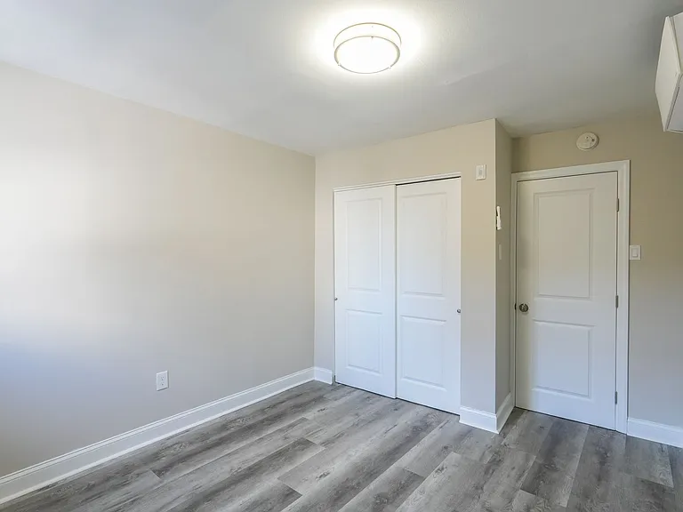 1335 S 8th St — Photo 19