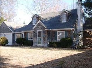 179 Potters Ave, Warwick, RI 02886