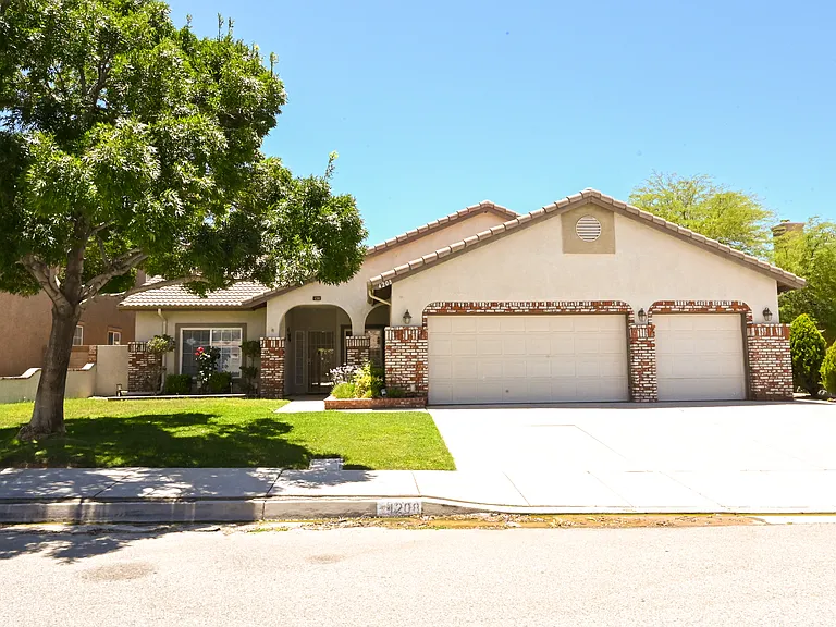 4208 Grandview Dr — Photo 39