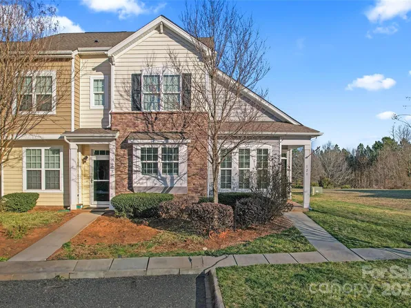 121 Prairie View Ct, Belmont, NC 28012