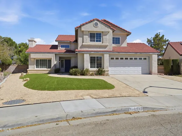2543 Lawrence Ave, Lancaster, CA 93536