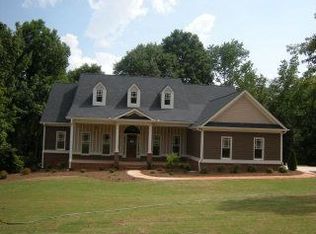 399 Ridge Mill Ln, Commerce, GA 30529