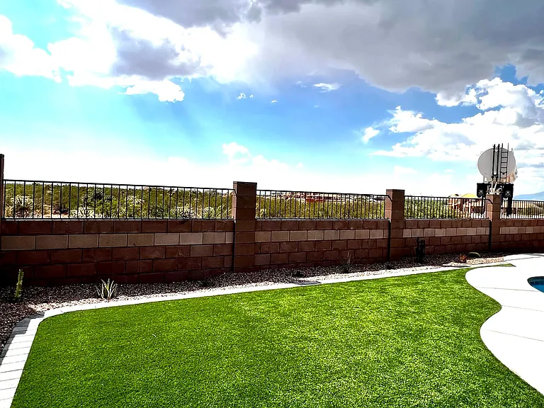 11104 S Weismann Dr — Photo 46