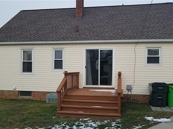2nd image of 396 E 307th St