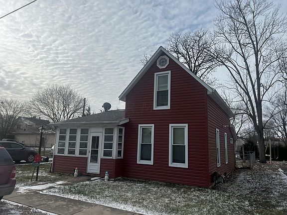 4th image of 124 North Ave
