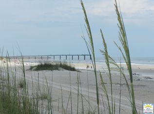 7 2nd St APT E, Saint Augustine Beach, FL 32080