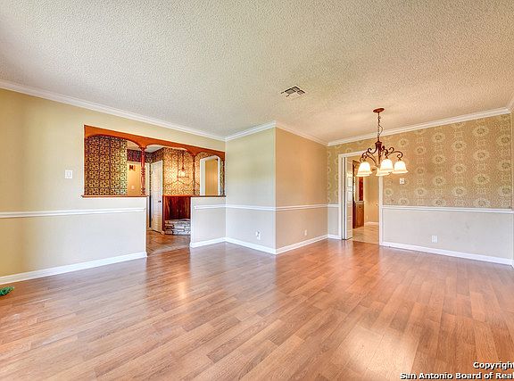 4th image of 10411 Steuben Dr