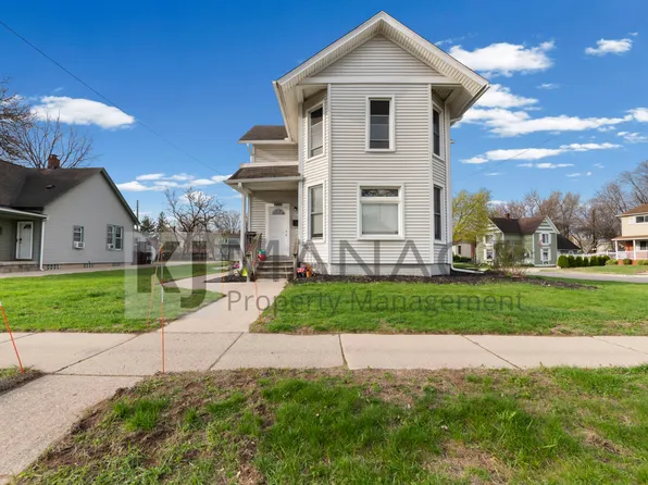 4315 Elizabeth St, Wayne, MI 48184