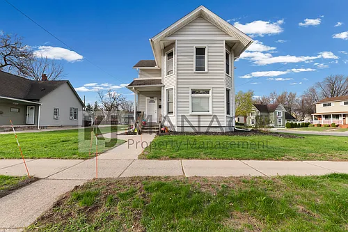 4315 Elizabeth St Photo 1