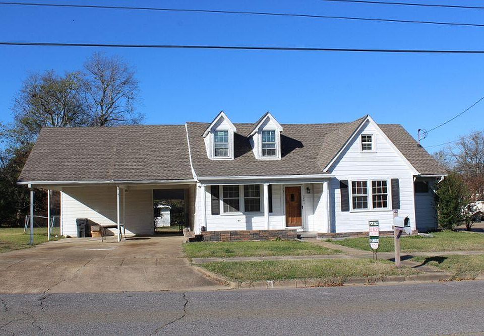 304 S Strawberry Ave, Demopolis, AL 36732 MLS 2389 Zillow