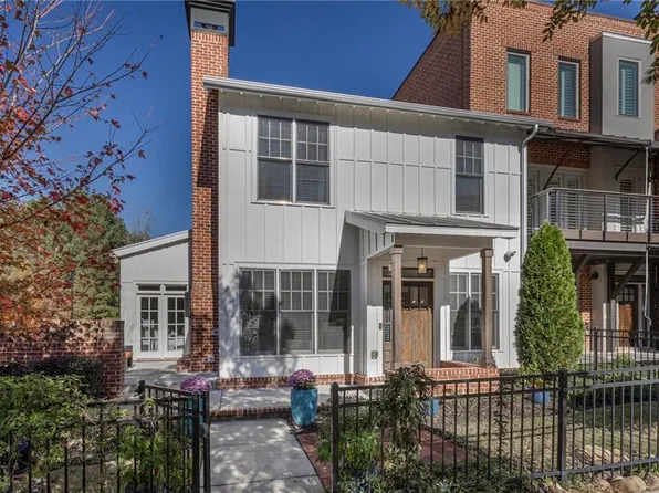 1922 Kings Cross NW, Atlanta, GA 30318
