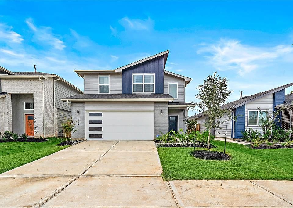 1st image of 3020 Maughan Heights Trl