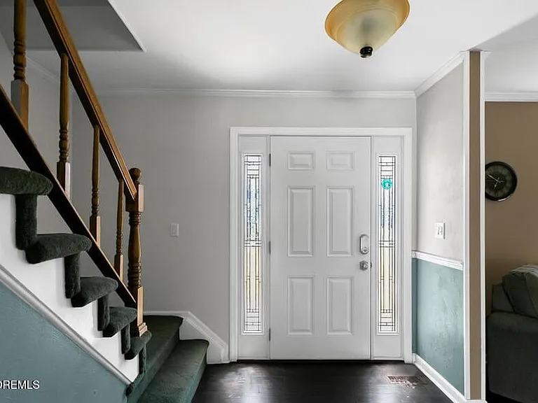 960 Green Hill Blvd — Photo 6