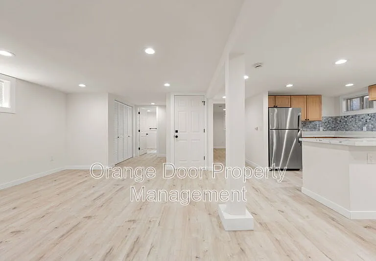 7727 Jones Ave NW — Photo 16