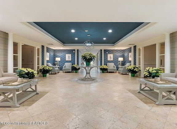 2nd image of 9905 Seapointe Blvd APT 600