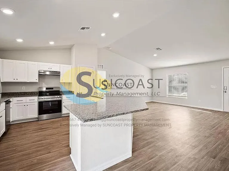 17389 Tyler Ave — Photo 20