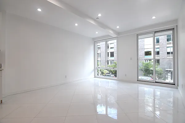 Rented by Triplemint | media 9