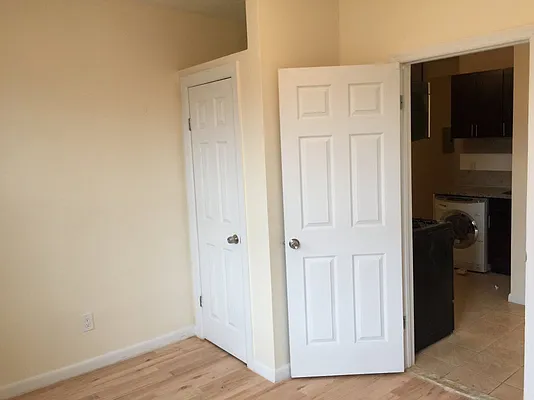 Rented by Bohemia Realty Group | media 19