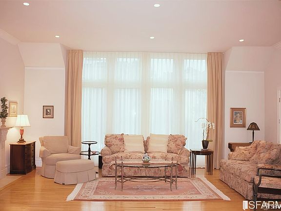 3rd image of 306 San Benito Way