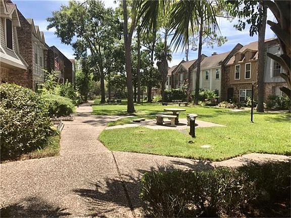 2nd image of 10728 Briar Forest Dr #3-35