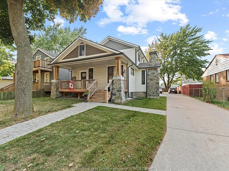 3222 Peter St #MAIN — Photo 4