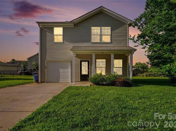 213 Wolf Creek Ln, Statesville, NC 28625