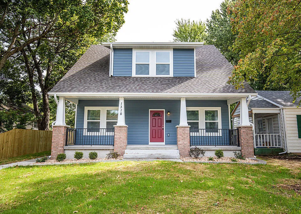 1318 S Florence Ave