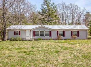 120 Locker Rd, Summertown, TN 38483