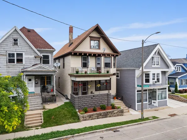 3200 W Greenfield Ave, Milwaukee, WI 53215