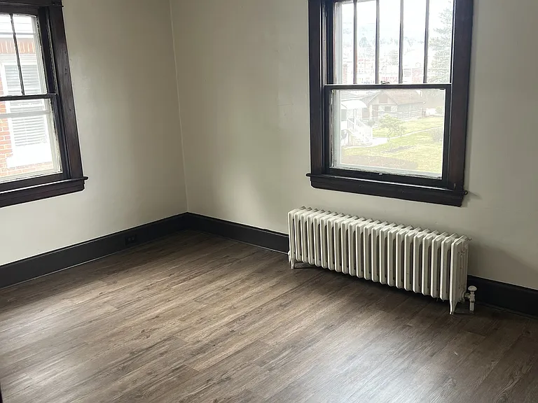 115 Grass Ave — Photo 9