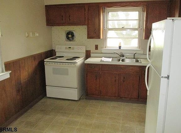 4th image of 5 Mulford Ct