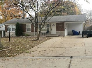 9330 Papoose Dr, Saint Louis, MO