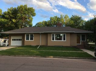 701 S 3rd St, Milbank, SD 57252