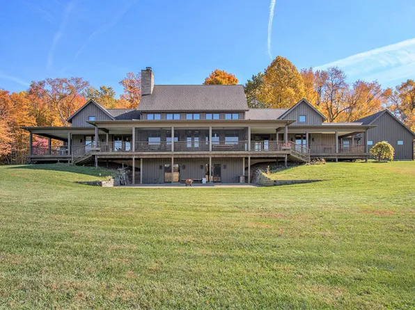 10258 Burgoyne Rd, Berrien Springs, MI 49103