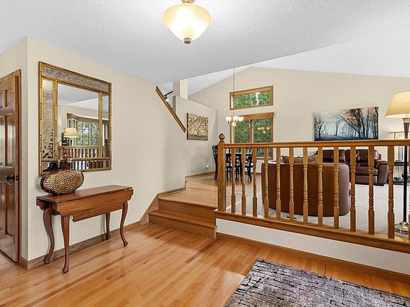2nd image of 1240 Bucher Ave