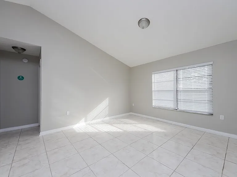 808 Cabaret Ct — Photo 8