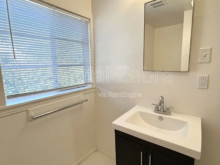 2128 K St — Photo 11
