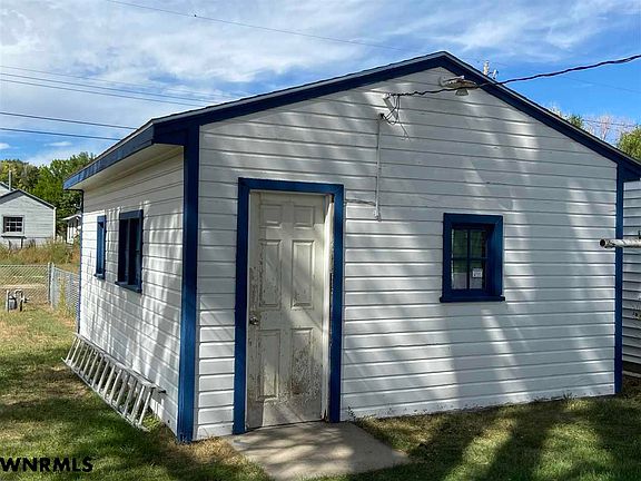 3rd image of 2506 Avenue D