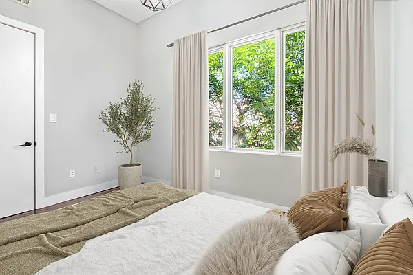 Rented by Freestone Property Group | media 30