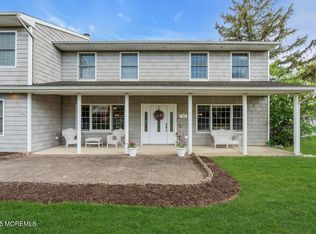 385 Marc Dr, Toms River, NJ 08753