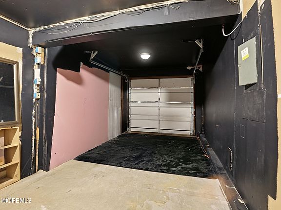 5th image of 403 Cook Road