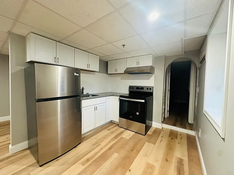 36 Chandler St — Photo 8