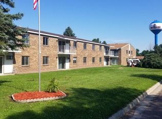 213 9th Ave APT 106, Madison, MN 56256