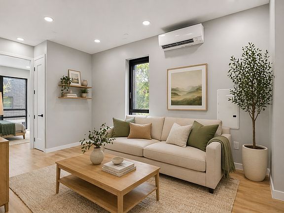 3rd image of 356 E 8th St #201