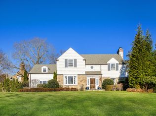 65 Lockwood Rd, Scarsdale, NY 10583
