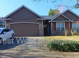 2035 NW Fargo Loop, Camas, WA 98607